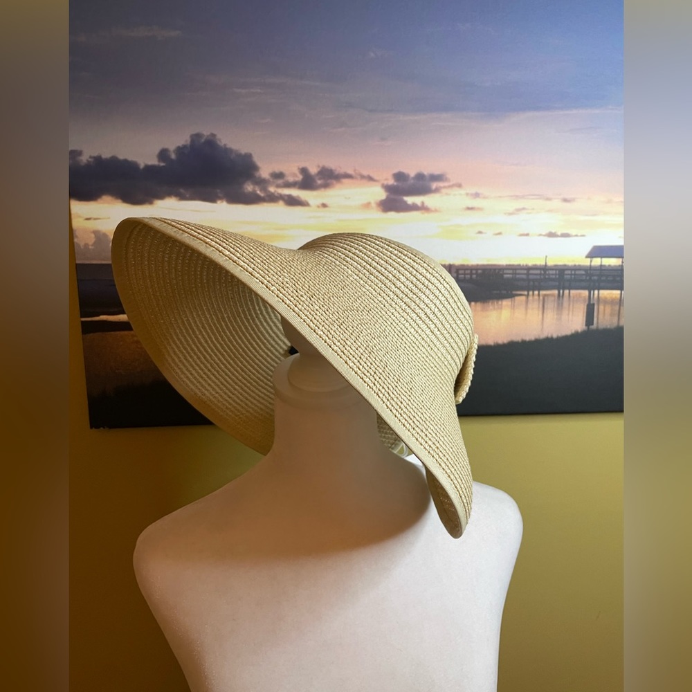 Candor Foldable Wide Brim Sun Visor - NWT